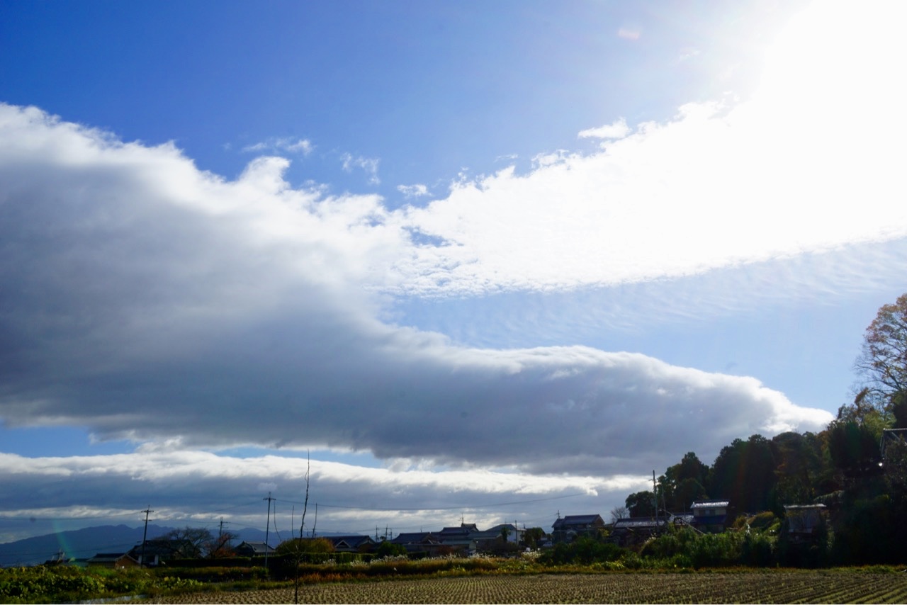 このダイナミックな雲と一緒に撮影したかったのですが、ちょっと距離がありました。。。