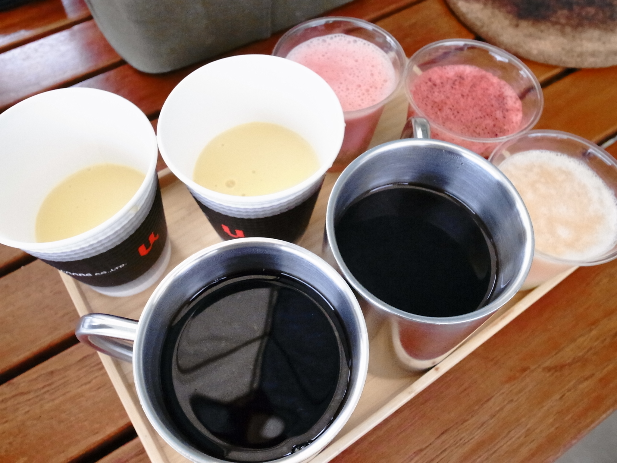 ドリンクもスム―シーやコーンスープ、コーヒー、紅茶といろいろ。